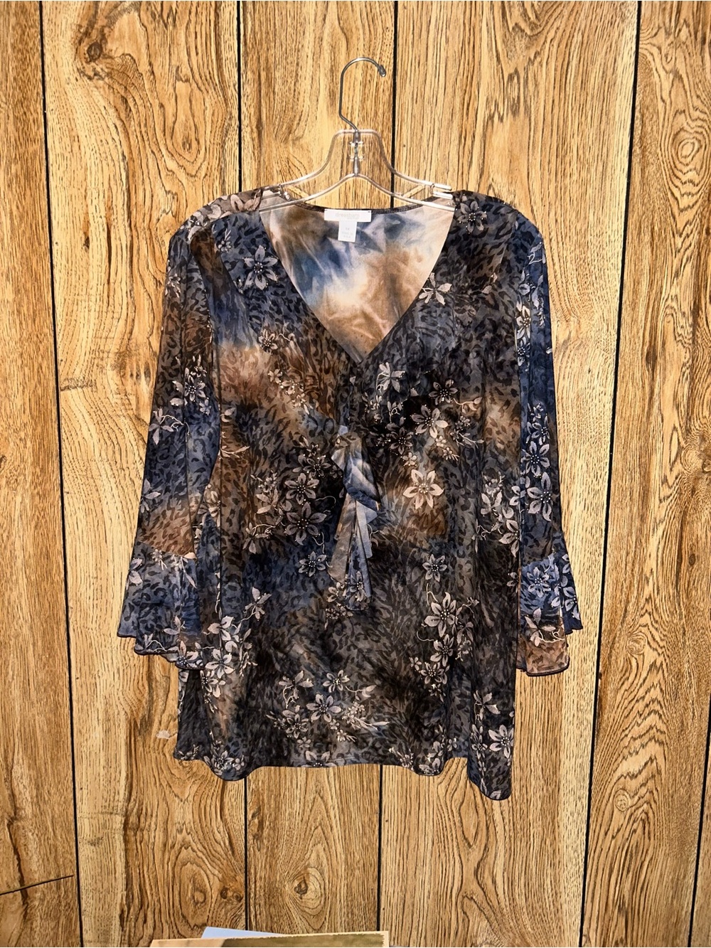 Women’s 1X Dressbarn blouse